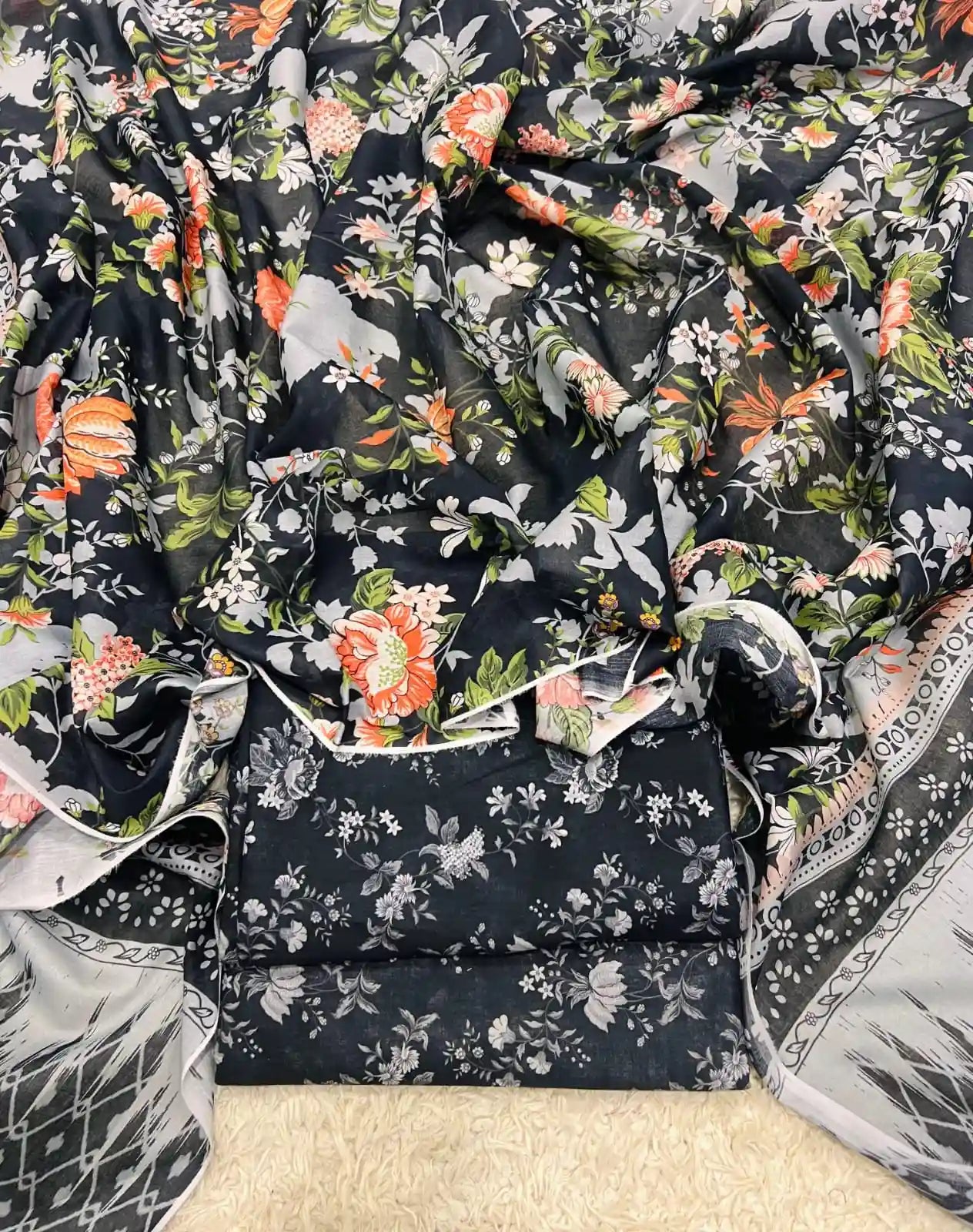 SAPPHIRE – Summer Collection 2026 – 3Pcs Printed Lawn P-1001