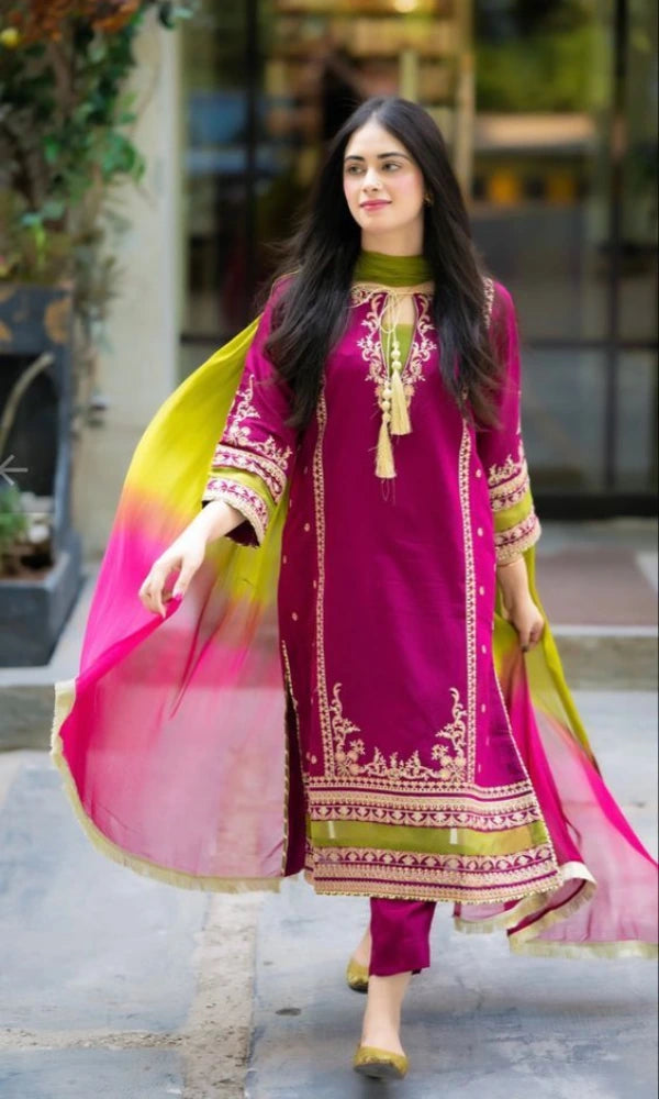 Omal By Komal-Embroiderd Lawn 3Pc's