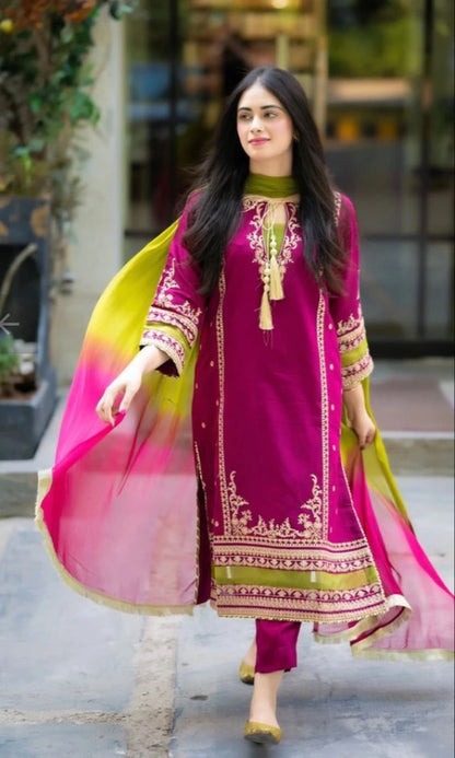 Omal By Komal-Embroiderd Lawn 3Pc's