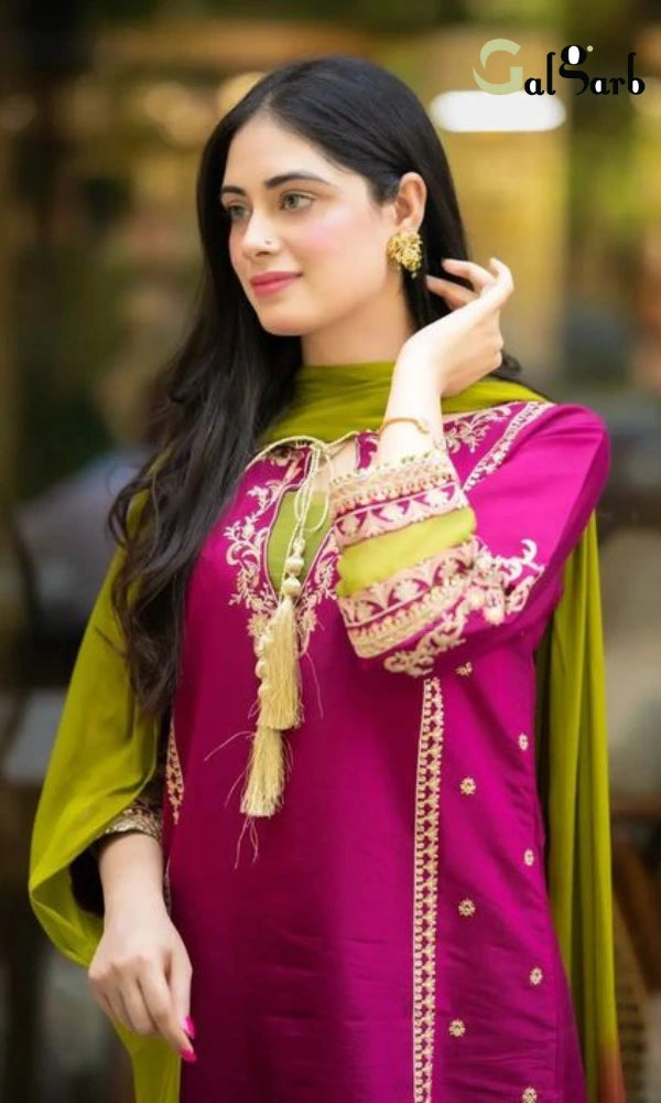 Omal By Komal-Embroiderd Lawn 3Pc's